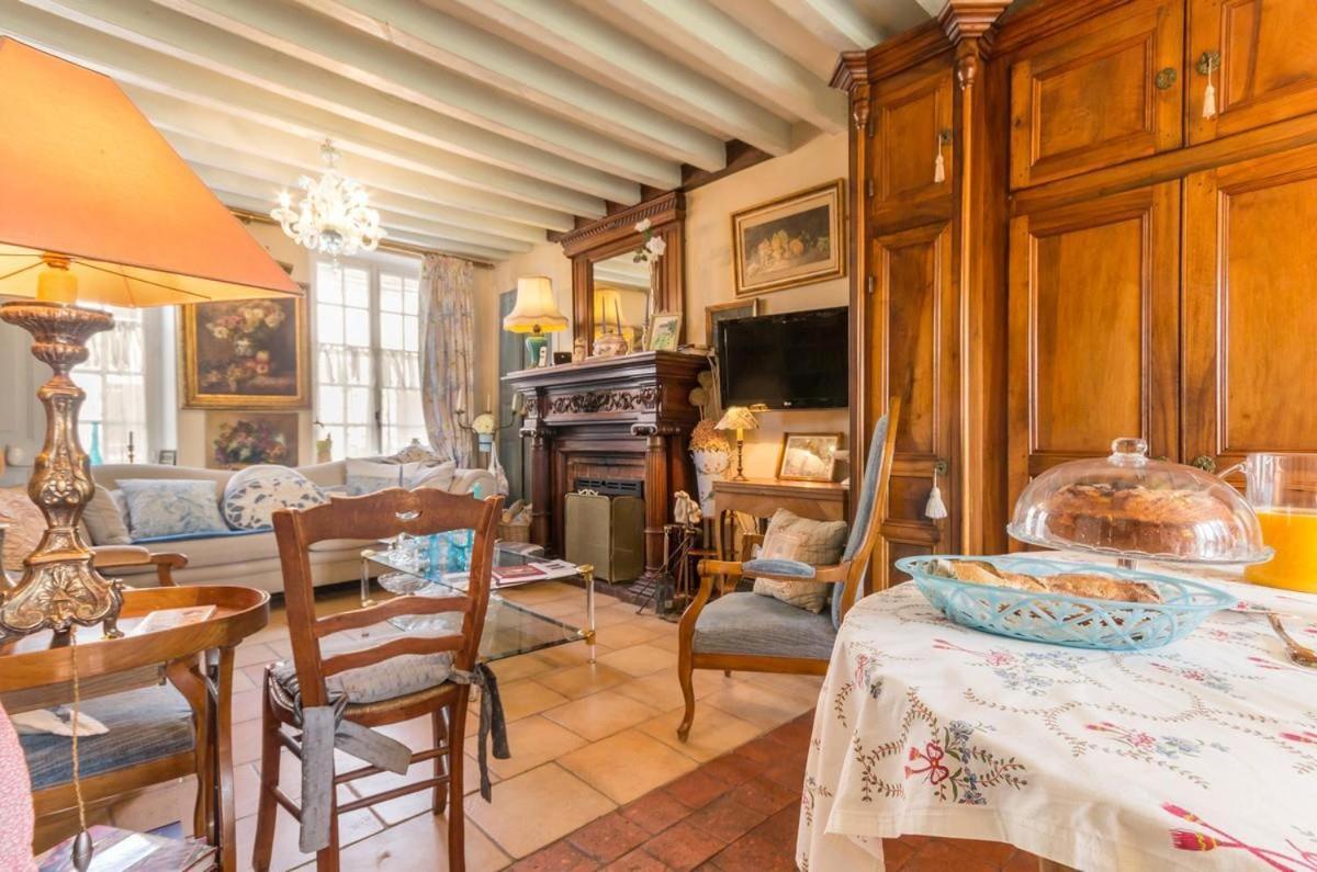 La Maison Bleue Arquian Екстериор снимка